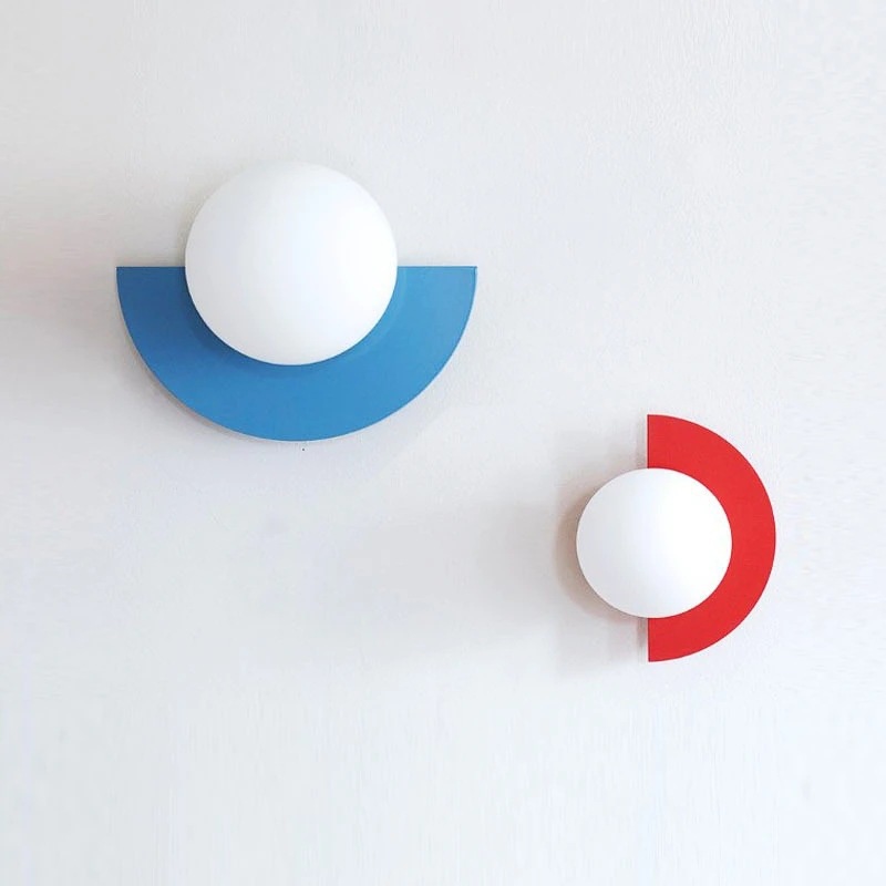 Nordic-Iron-Art-Small-Wall-Lam