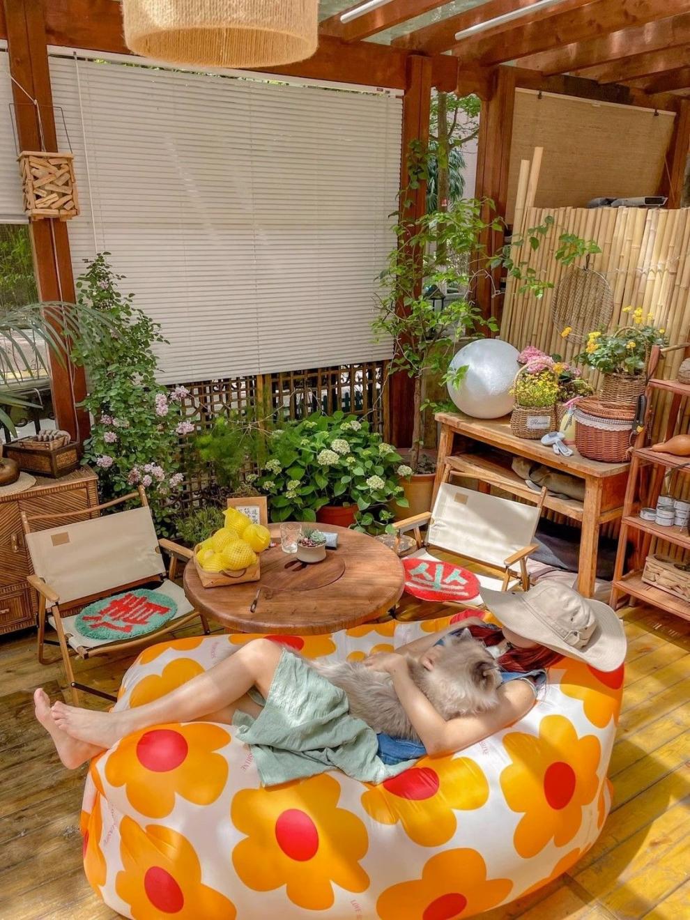 f812a2c8-d8c1-4b6b-816a-485f60b00db1.jpe