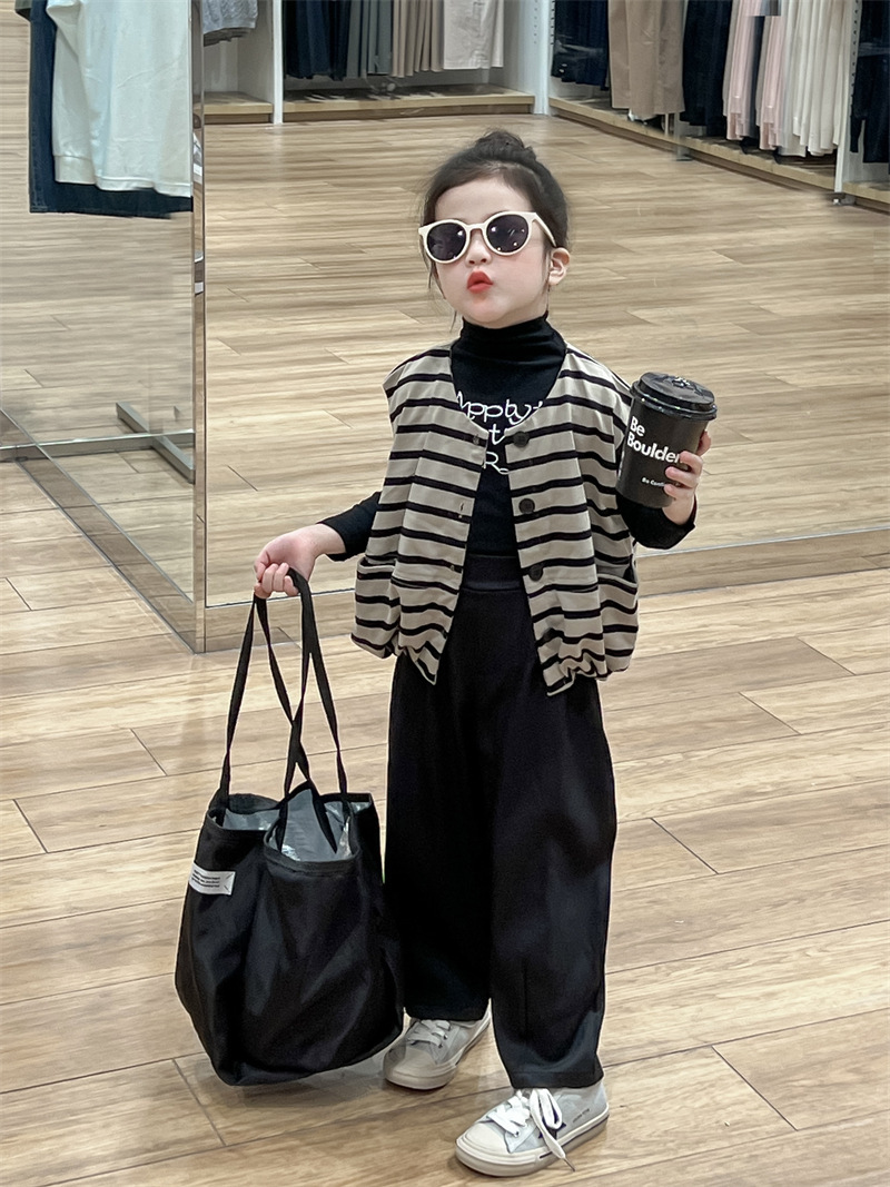 O1CN01HURKvs28KD3R9Sd3B_!!1035