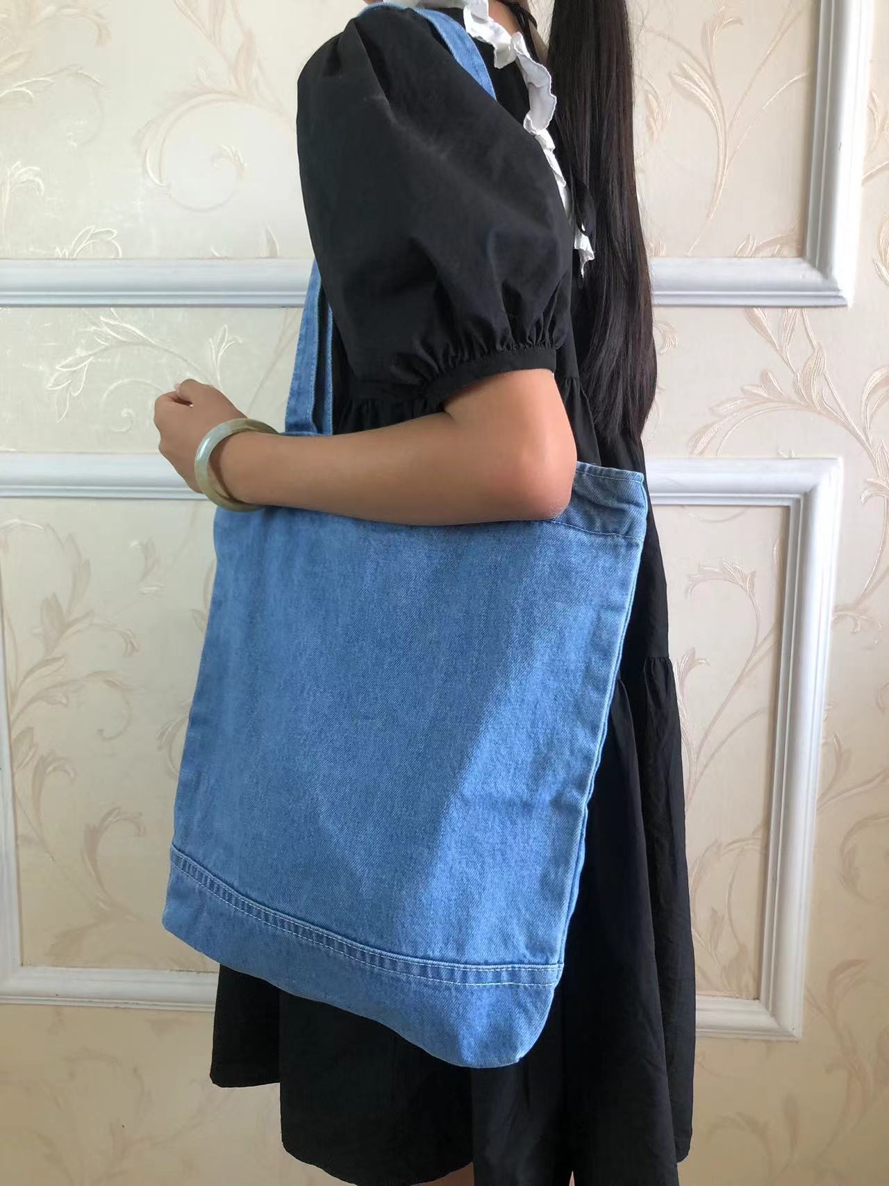 5b8a251fa9895e495cd71a51d0e2e2