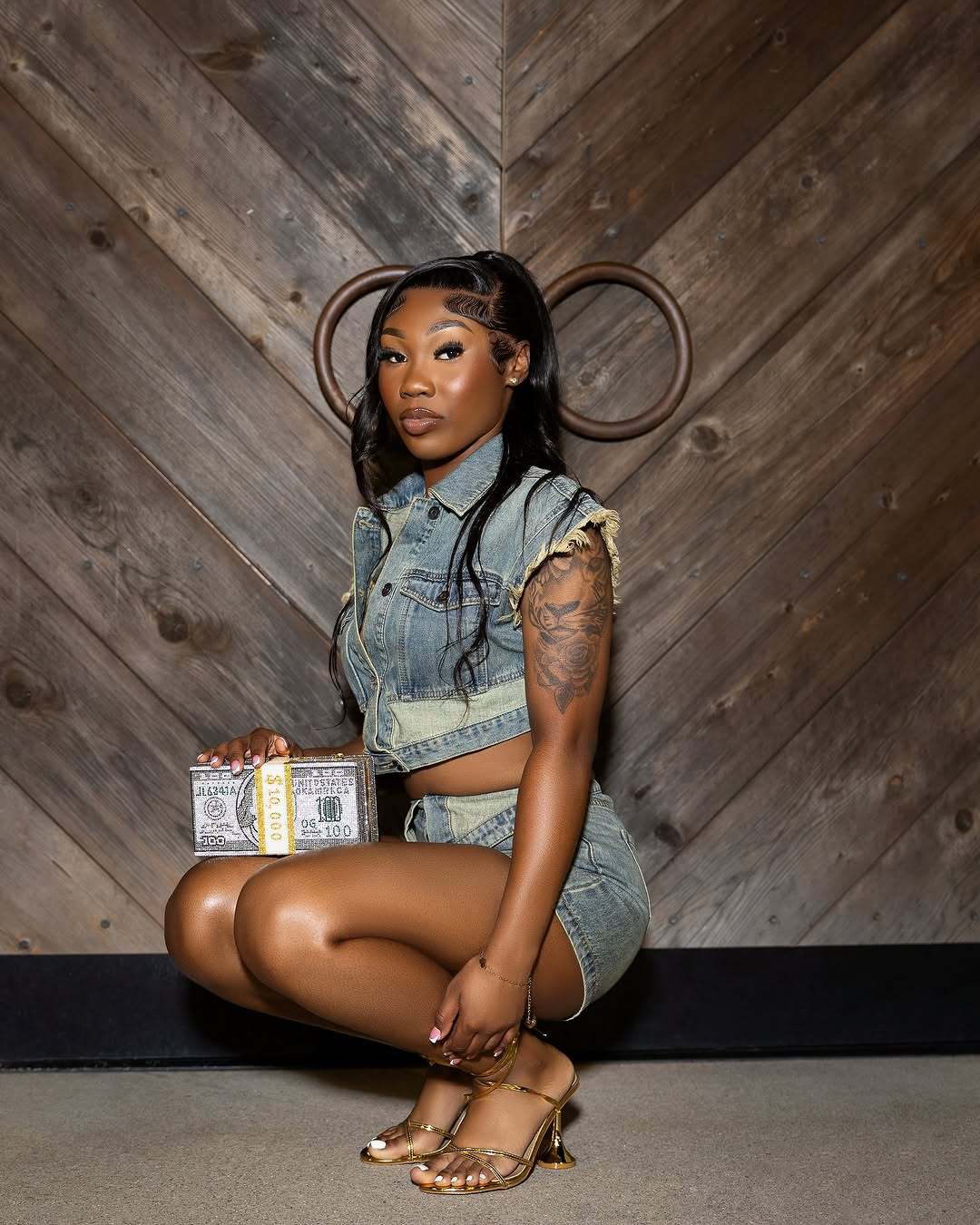 424a3c4a25f2d080423ea9a60a32ab