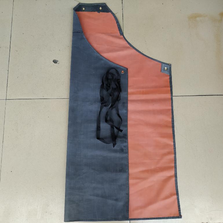 02625#红黑复合橡胶系绳吊带围裙02jpg