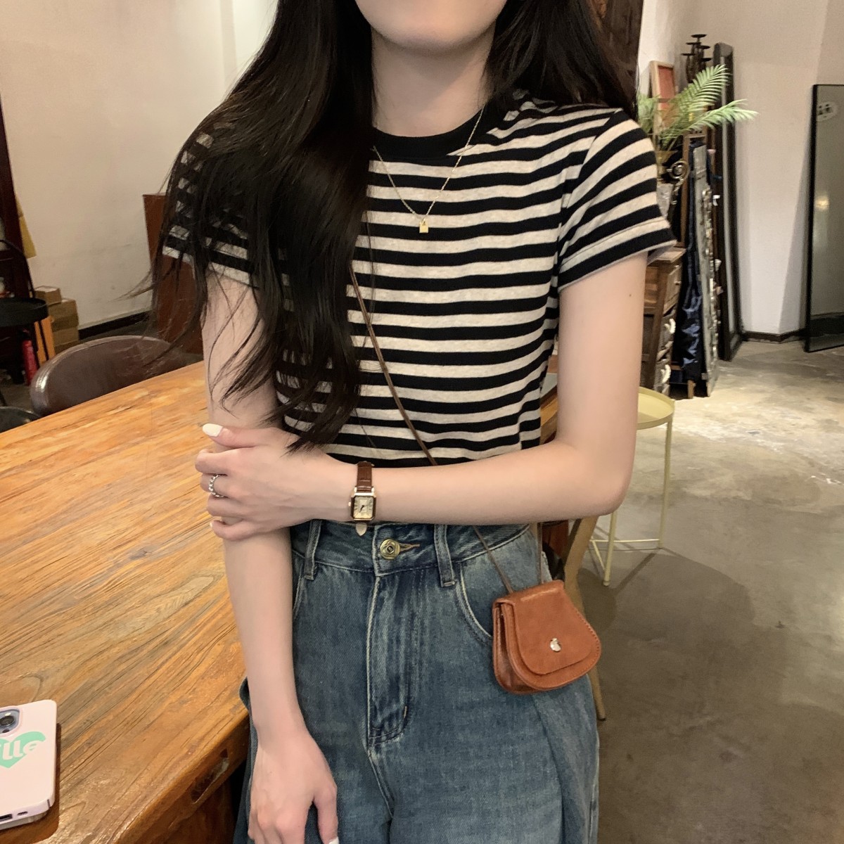 复制_韩系正肩条纹短袖T恤女夏季紧身打底内搭设.jpeg