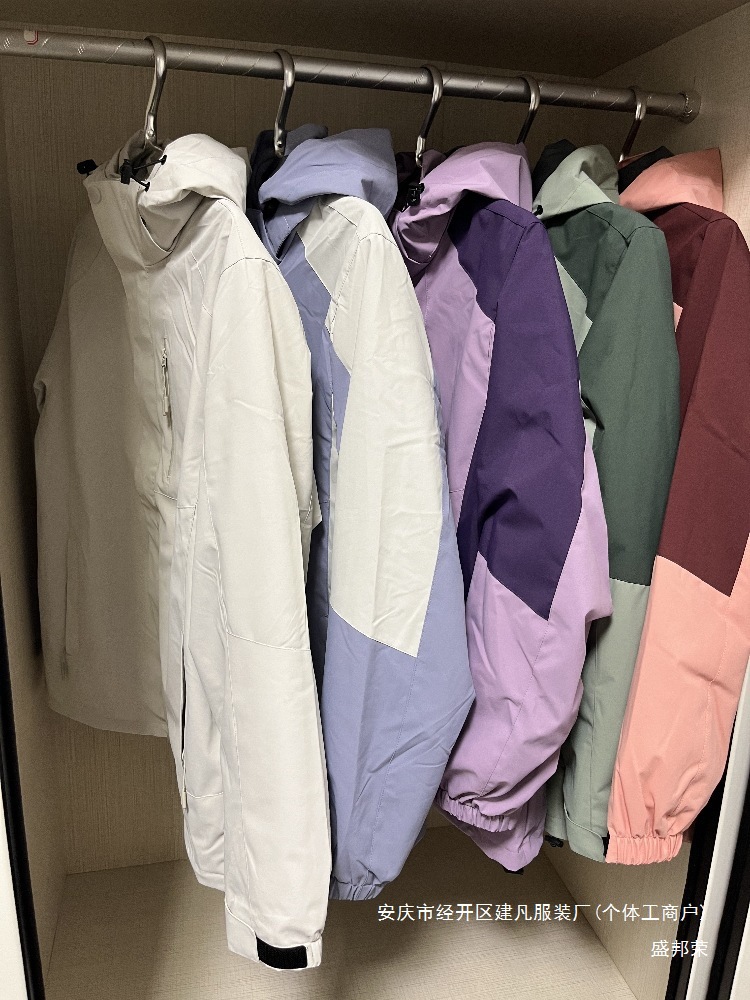 b3acfdea6524b05831897340bb8f12