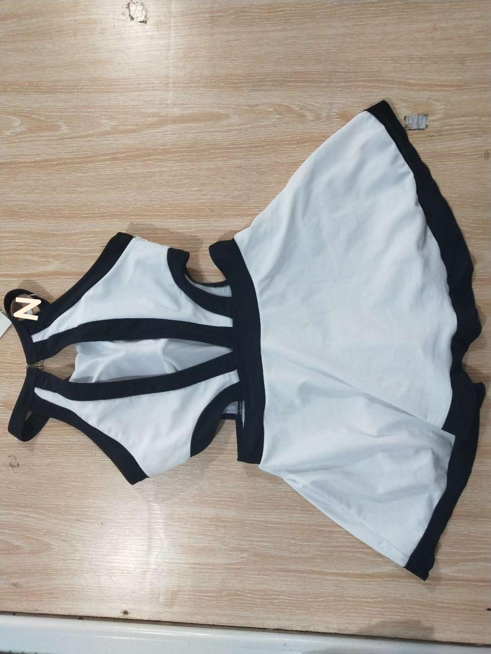 70b8f6ee98a64e1cae1bbc4ce2de7f06.jpg?x-oss-process=image/format,png