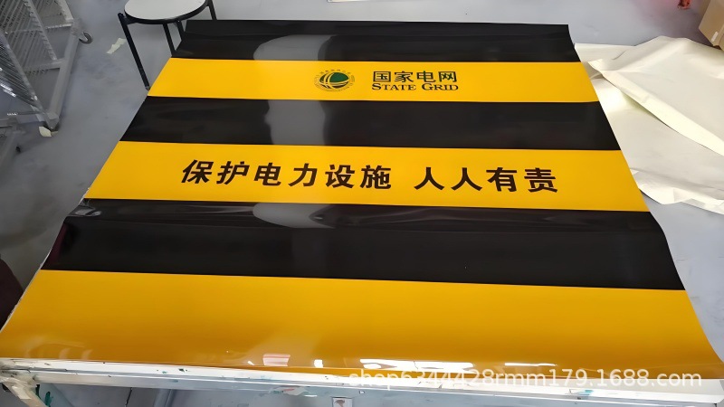 451702ec6c9e015f4676e702d59d51