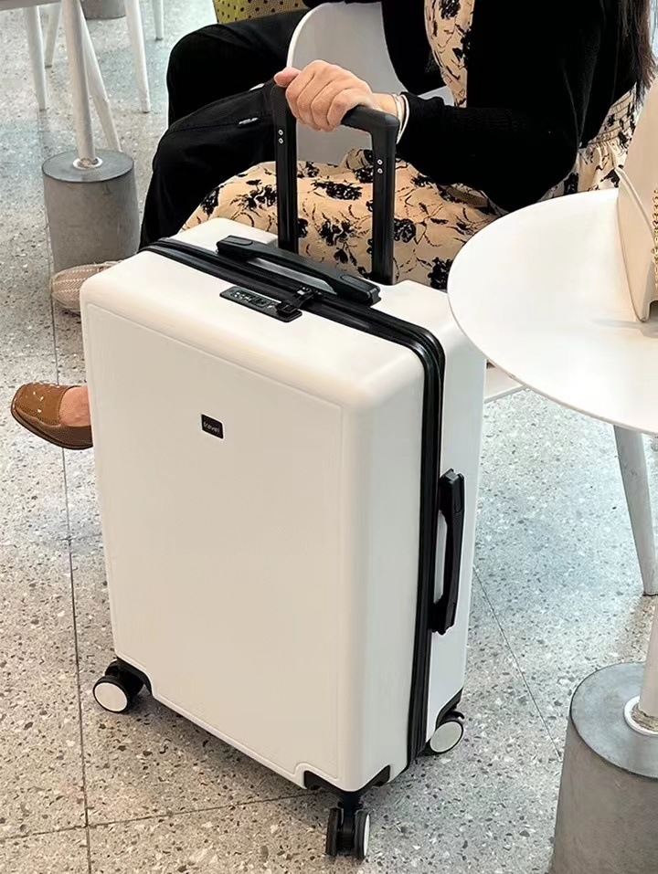 c1953e11-9591-4f63-b79d-8a6746046598.jpe