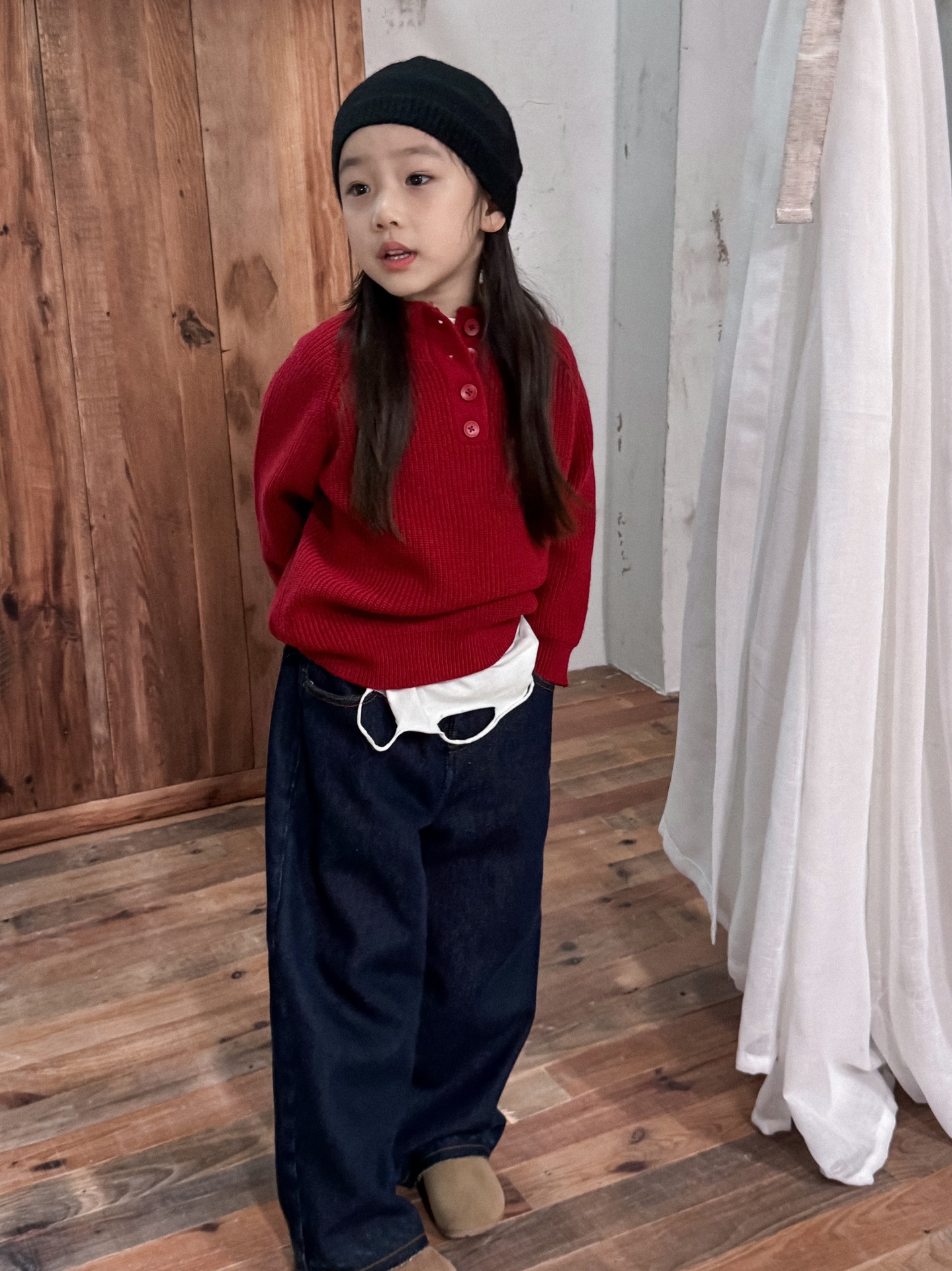 7B754CB9-7F19-41BB-BFFC-0EE122