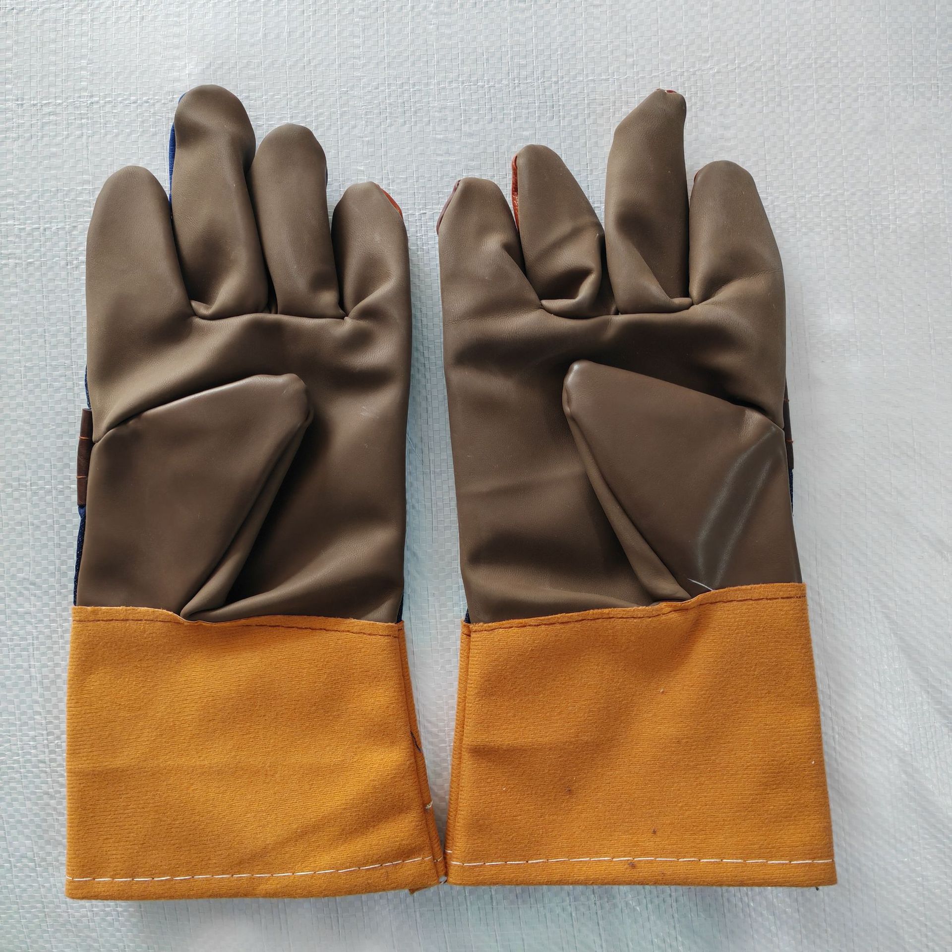 bf6b371e81eedbbc4a726dd49f6e79