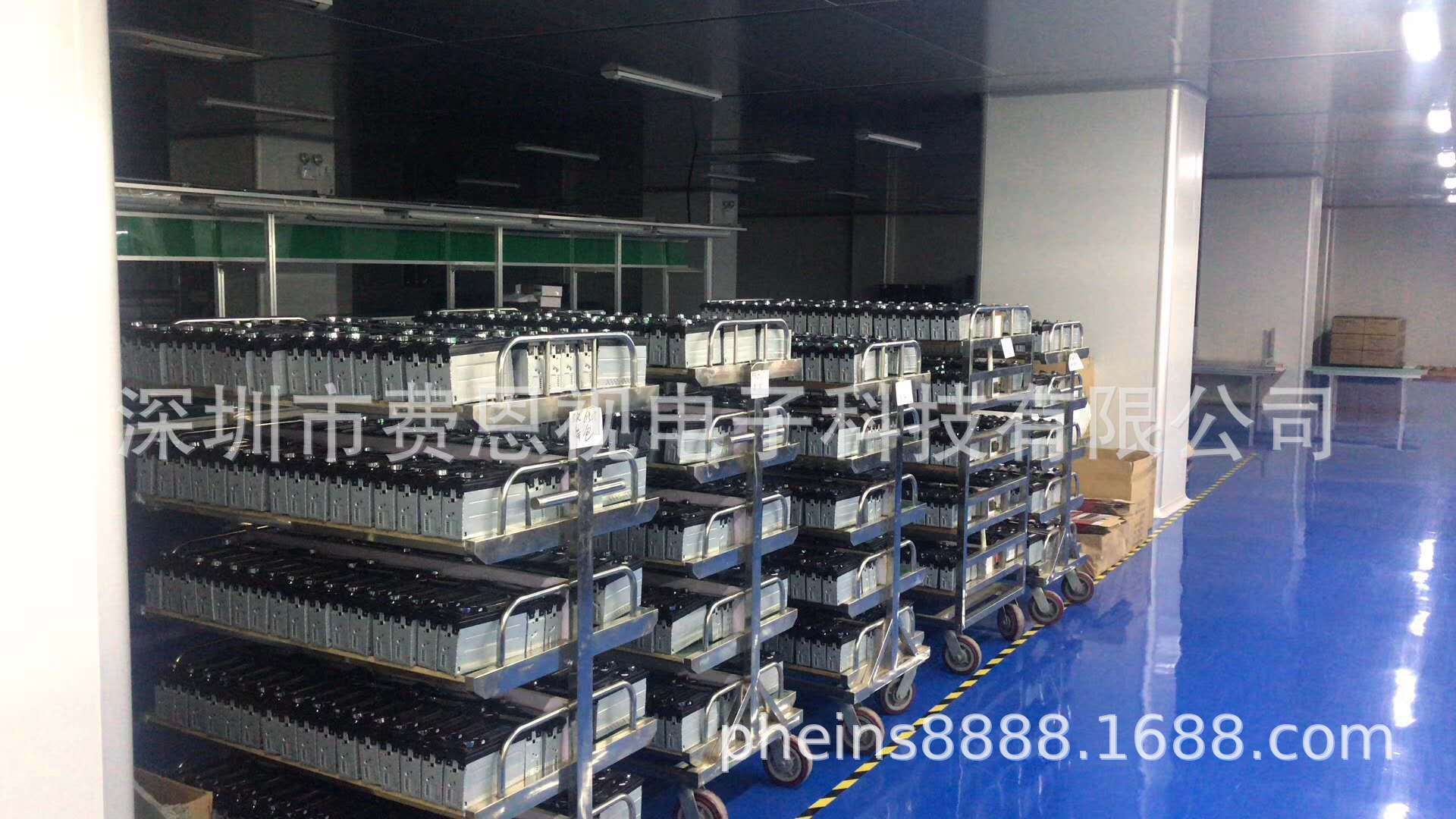 11173849949_1583174013