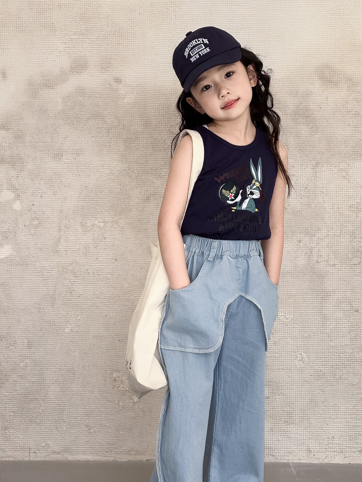 6836D759-8022-4811-A2DC-1E1B6B