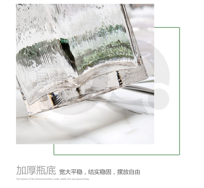 轻奢方形花瓶