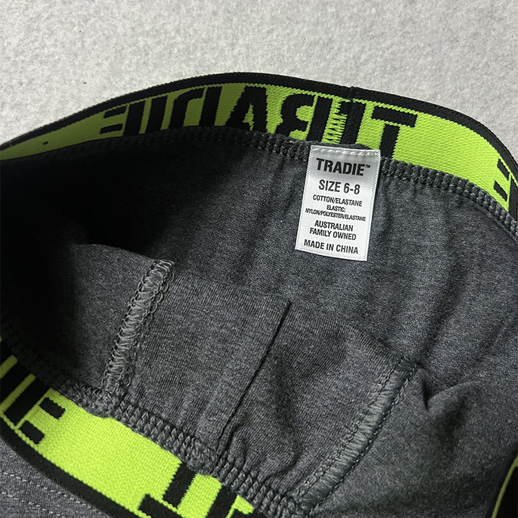 深灰黑边黄字 (2).jpg