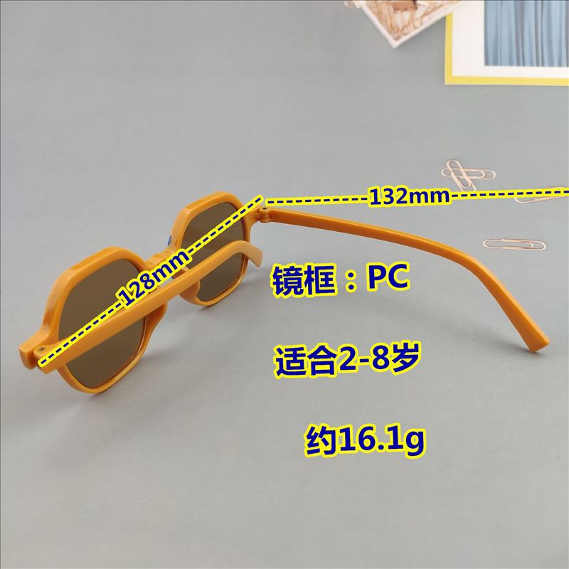 FF3DD0AB629272681521A52C3DE832