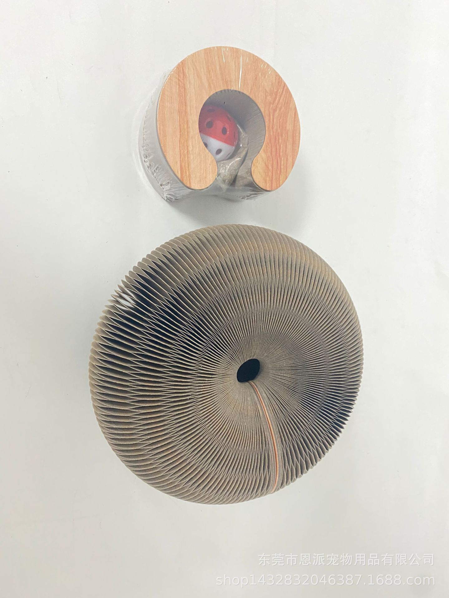 专利源头工厂魔术风琴猫抓板猫咪玩具带铃铛猫磨爪