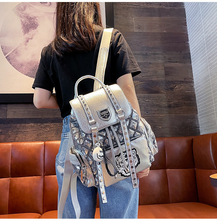 e3ffa34f-61d0-4eb6-b871-3f7c13afbfb8.jpe