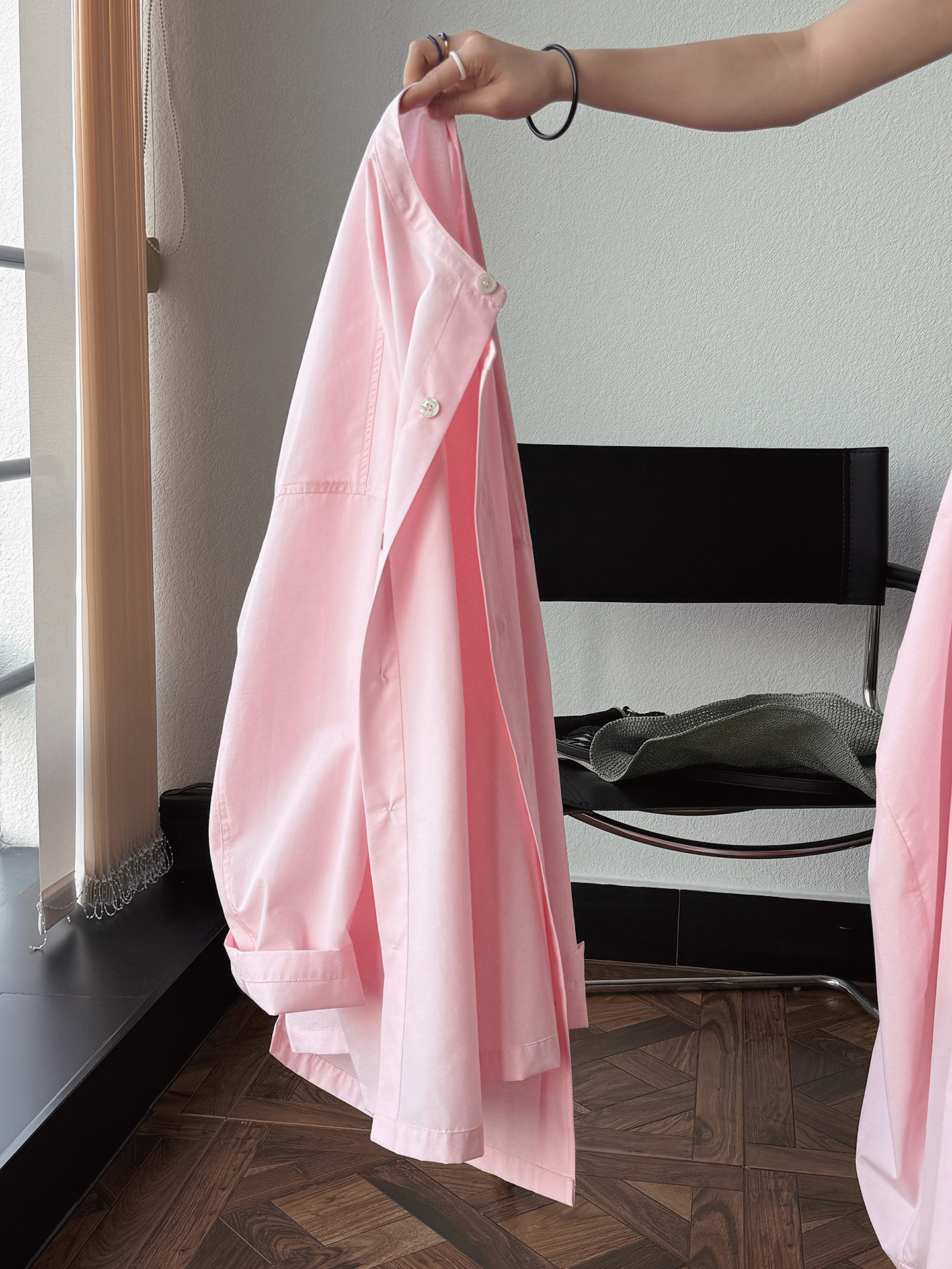 1F4327C5-0438-485A-94EA-C281BC