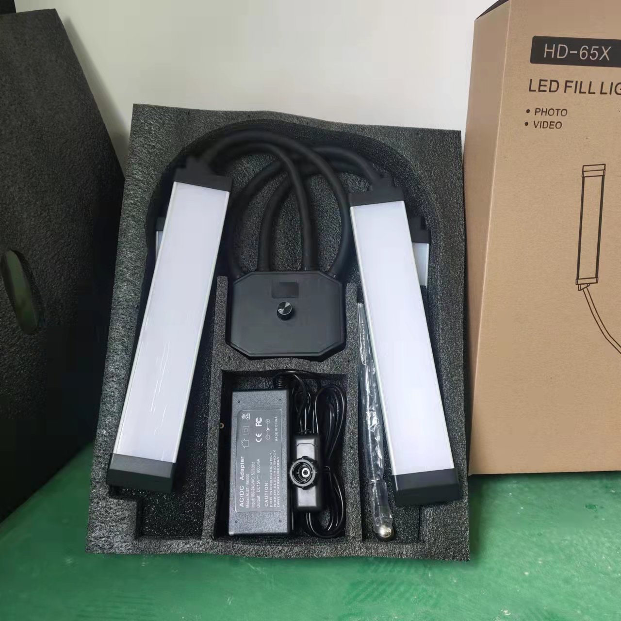 4臂灯