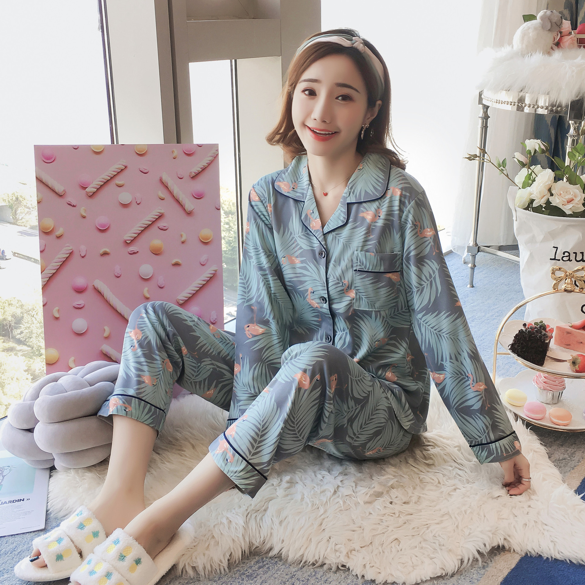 杰西卡13 开衫#灰底叶