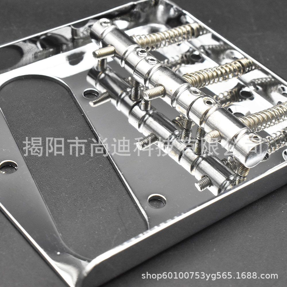 MI1083-Guitarbridge_27