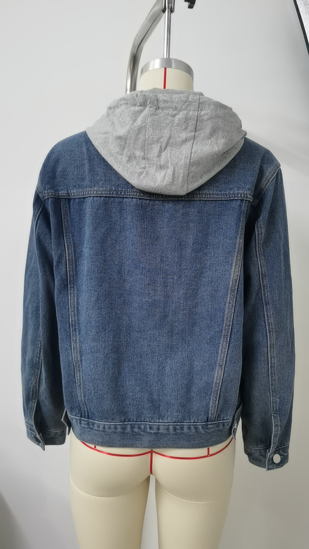 25a8151f9e3d0f873b2452a02dcc77