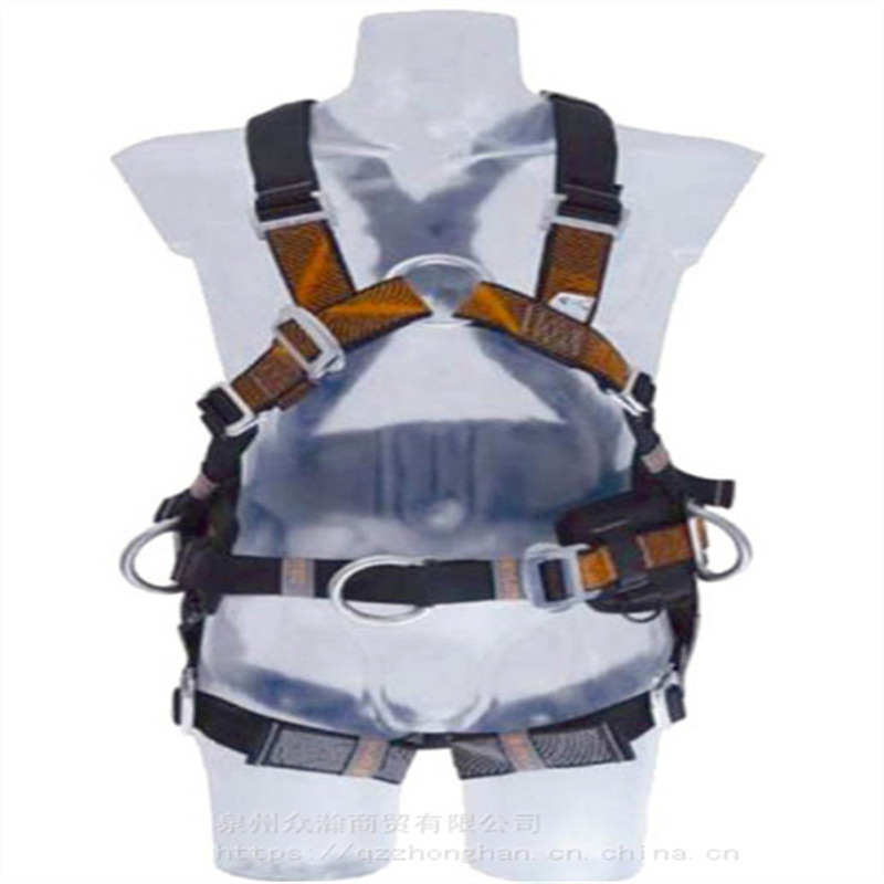 5_757_2226070_405_588