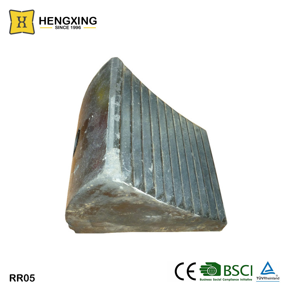 RR05_wheel_chocks (2)