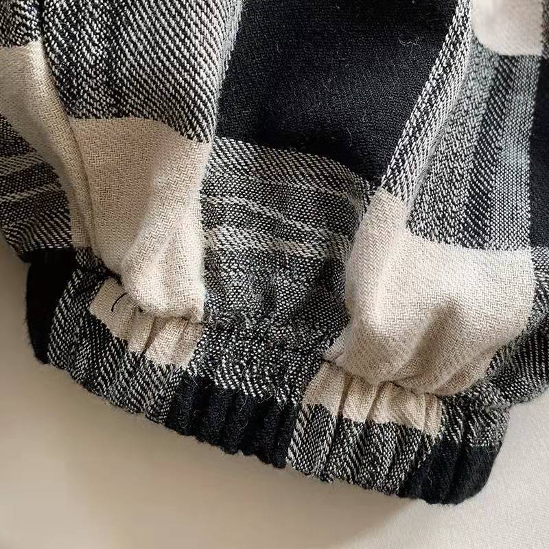 2215b50869b34d5343f3a295f29ae4