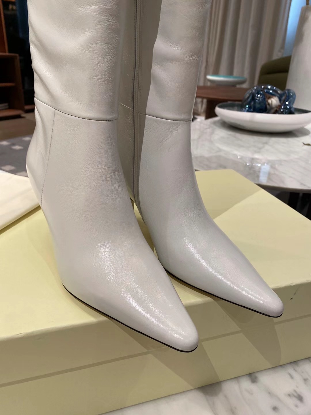 d96484d0db9bd944757f484443198f