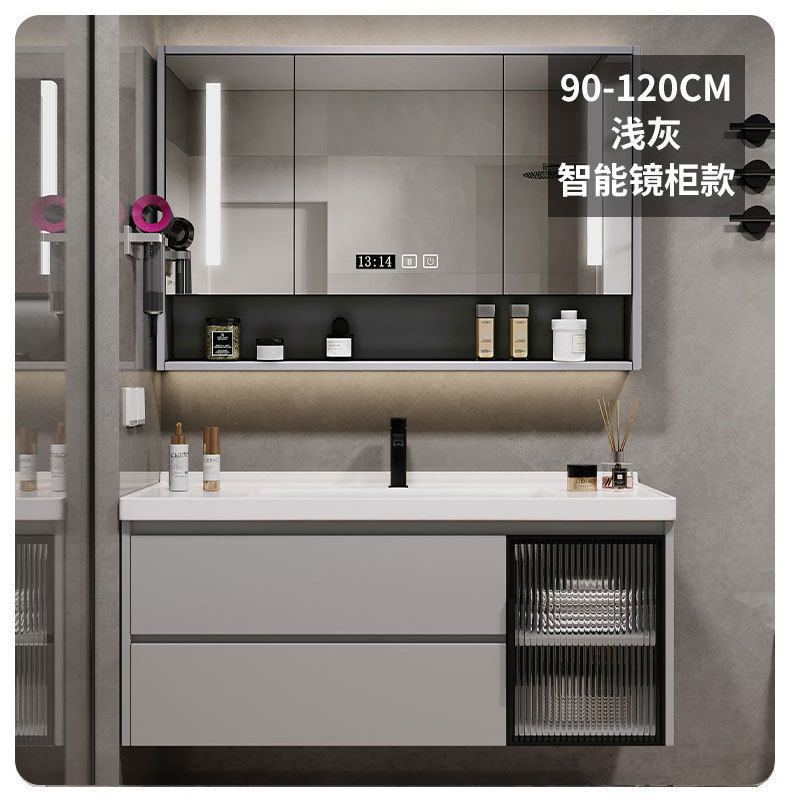 a4b282bb-5b1a-49e7-9d74-1a72df0000af.jpe