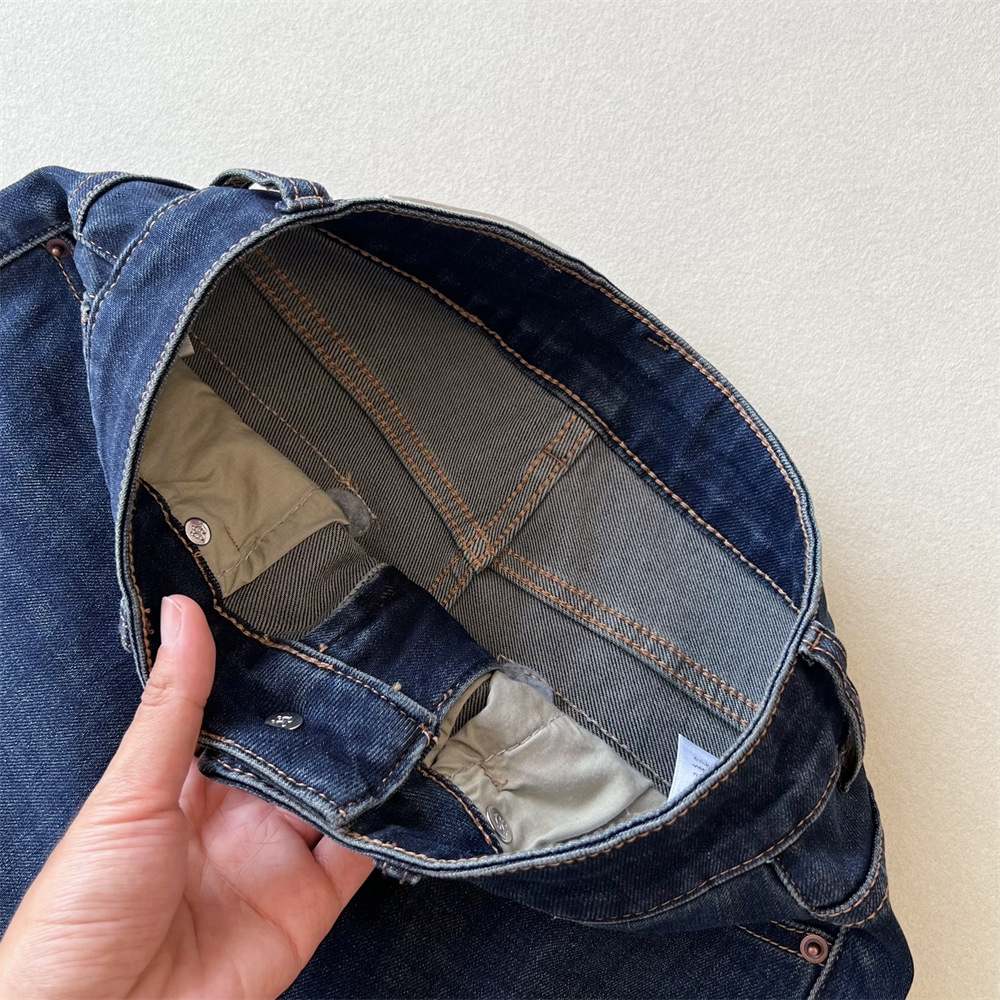 O1CN01RKCJQr1obnxAtQv8B_!!2550