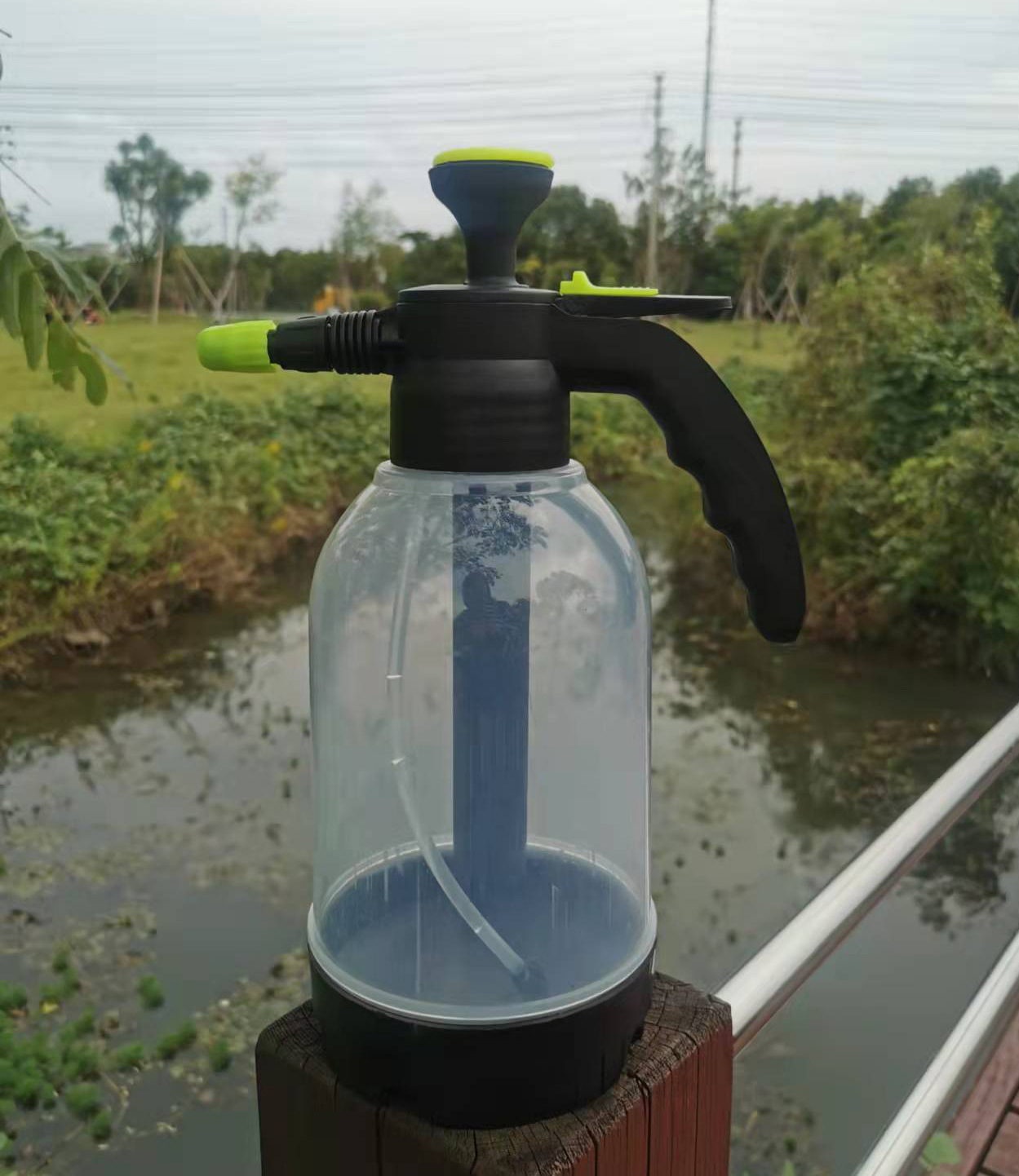 96d00a3b5f74cc9186483bdafb85f7