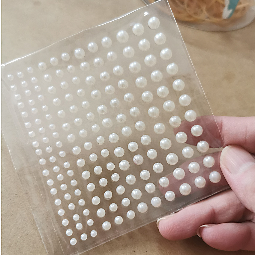 image_159608789619688877568896