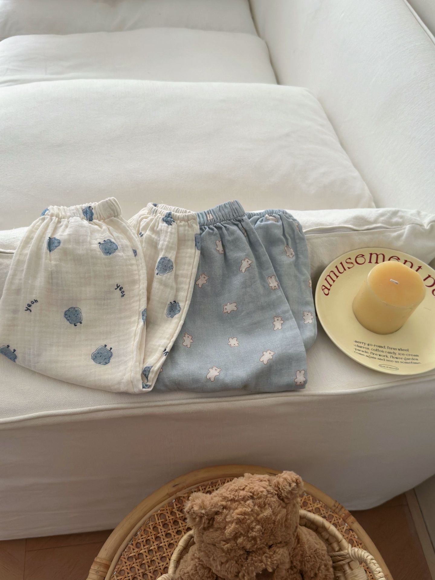 FEC5E1F2-8F8B-46C3-8523-F2FFB9