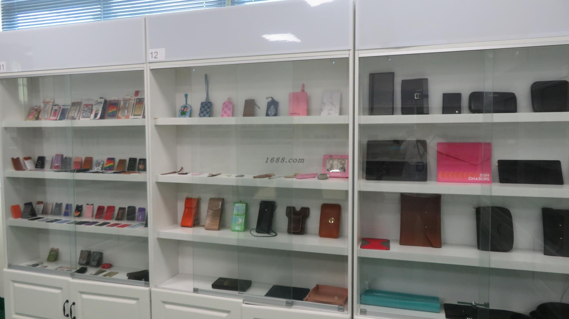 O1CN0185fihW1JOI2cQoD7M_!!0-av