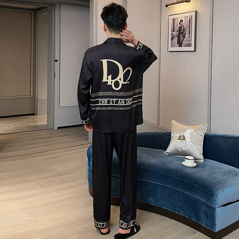 87BDEF3B-ED21-43D8-BC61-F516BE