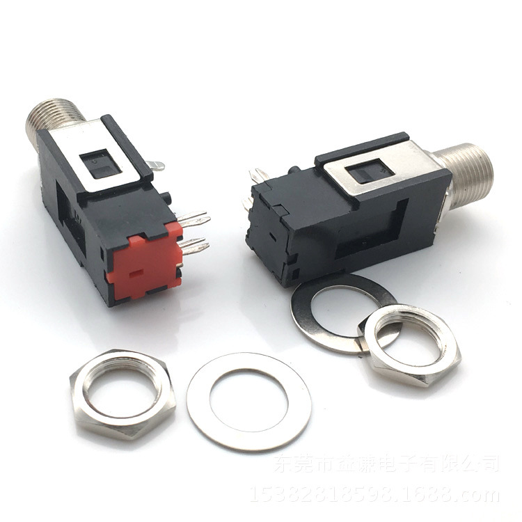 13834276472_706343196