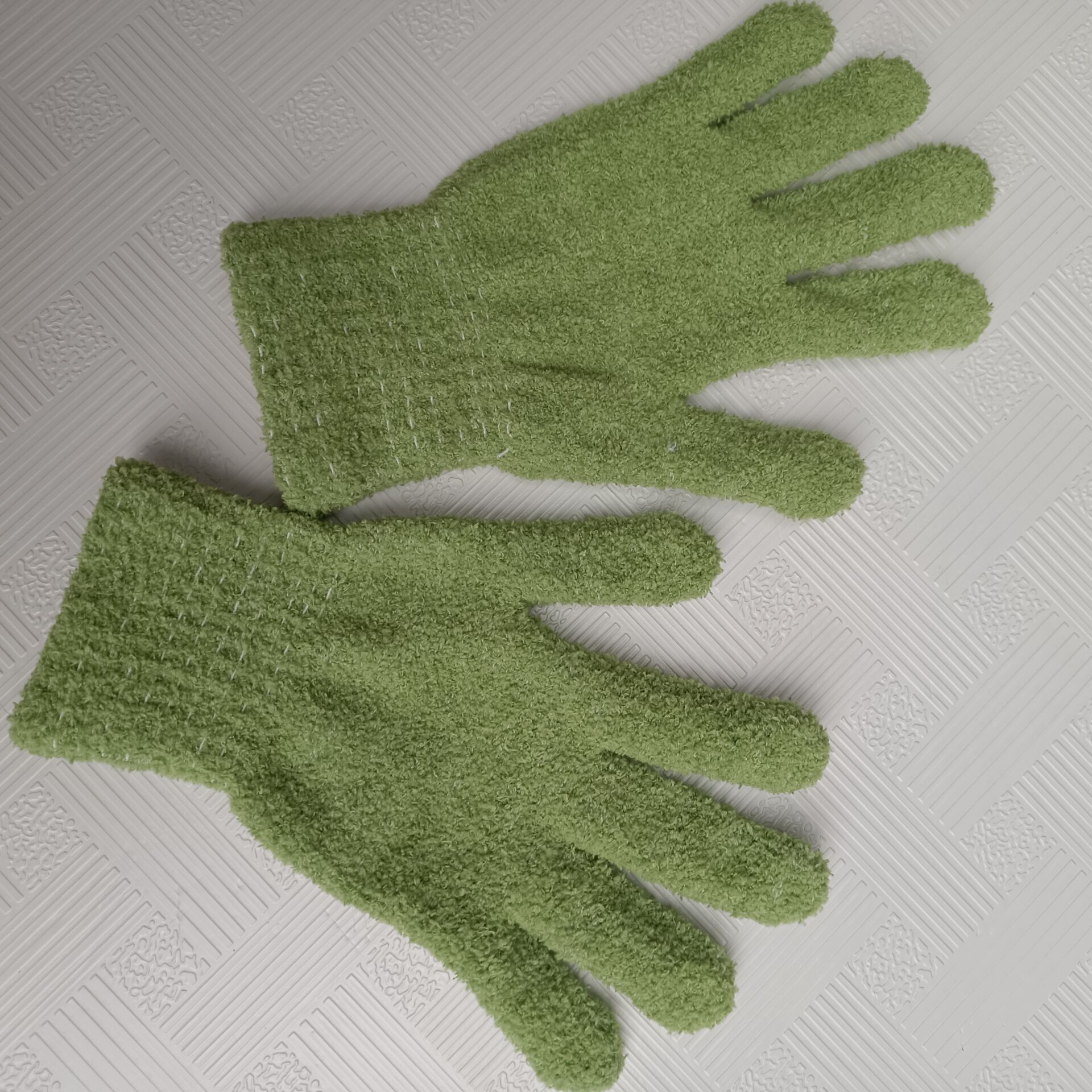 81B9AE461D158EE11960D408D3655A