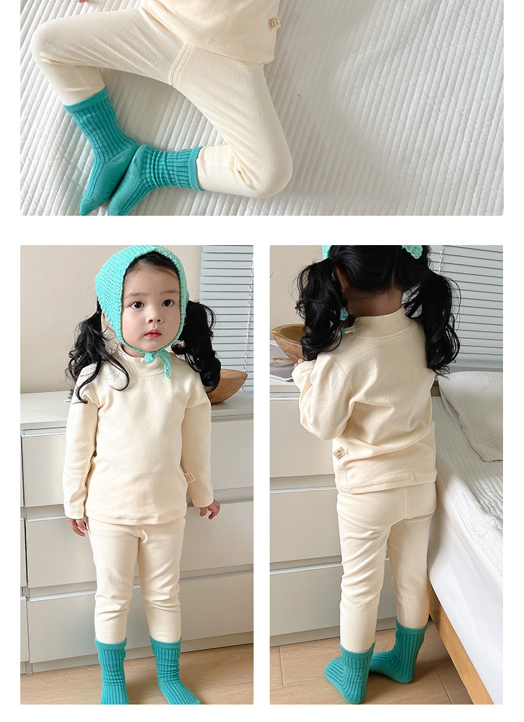 米黄色半高领套装_02