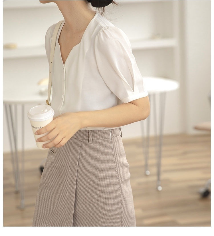 15de78fc-405d-4c34-aff3-2d337840354c.jpe