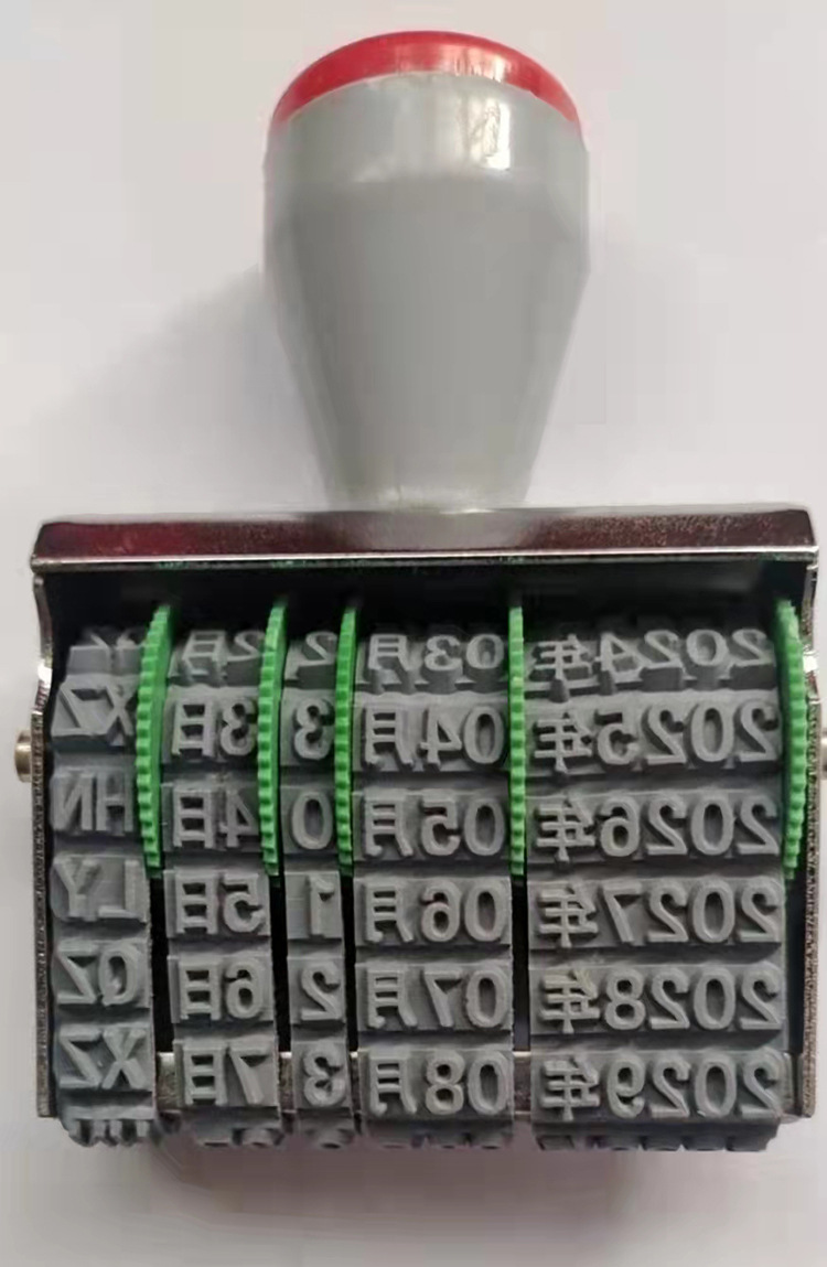 c7d37652af34e7985851fe04a0a3f5