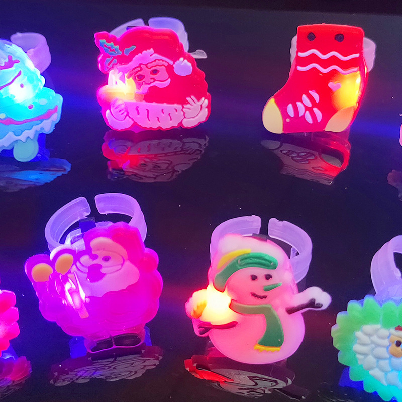 帮手描述图：闪光软胶戒指 发光戒指 发光手指灯 闪光手指灯圣