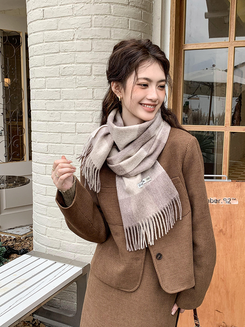 O1CN01GIxWqT2FJTctdHBEO_!!3165