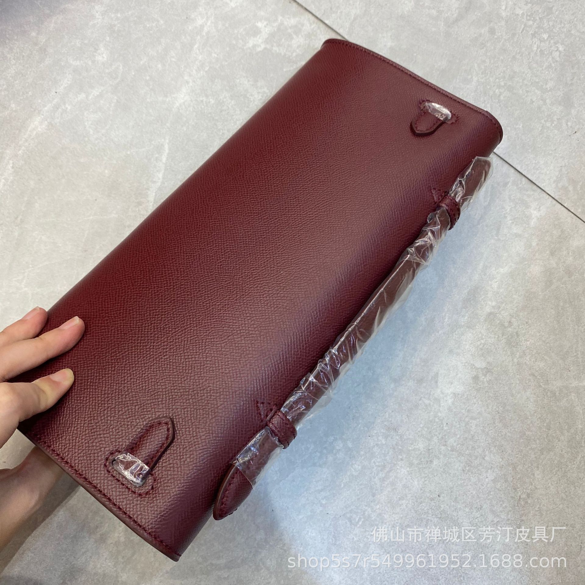 银扣凯莉钱包（盒斜挎