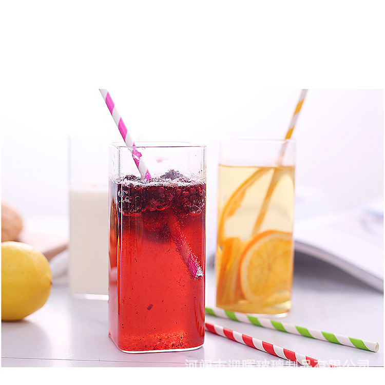 16140424145_1681378309