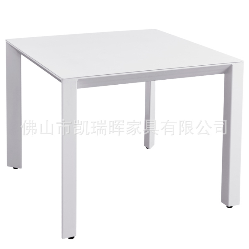 photobank (5) (1).jpg