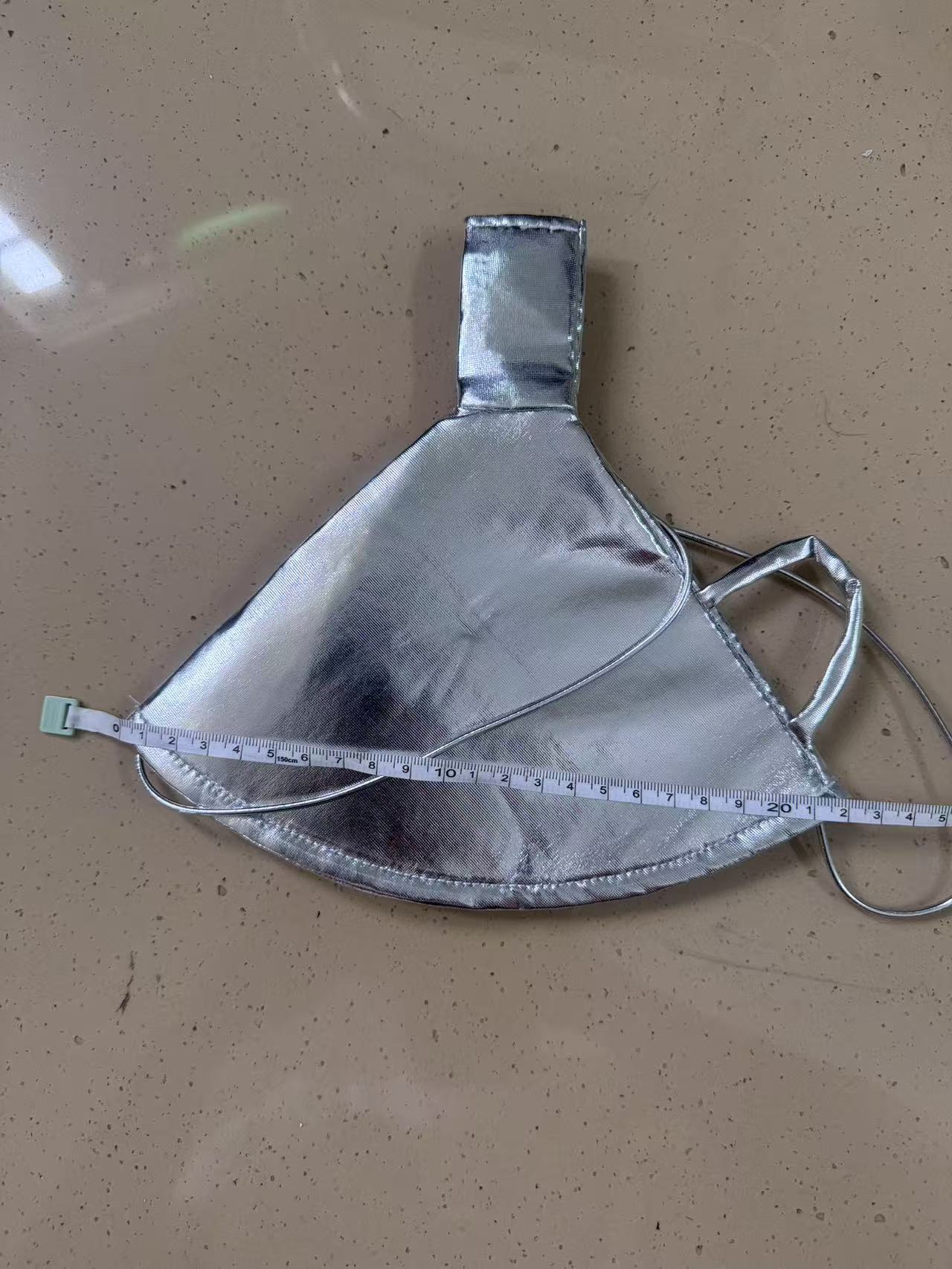 银色三角帽 (5).jpg