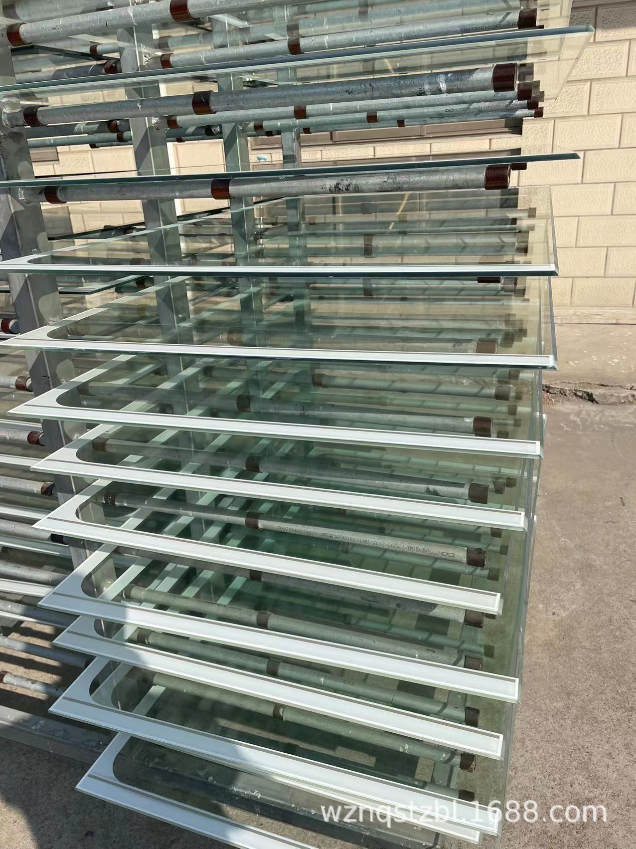 daa512abb1c1d743aa4e7edb65b881