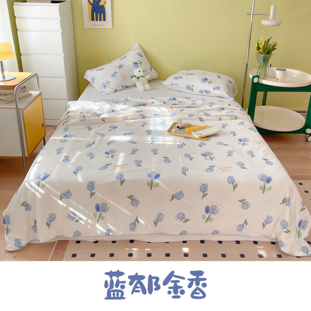 蓝郁金香