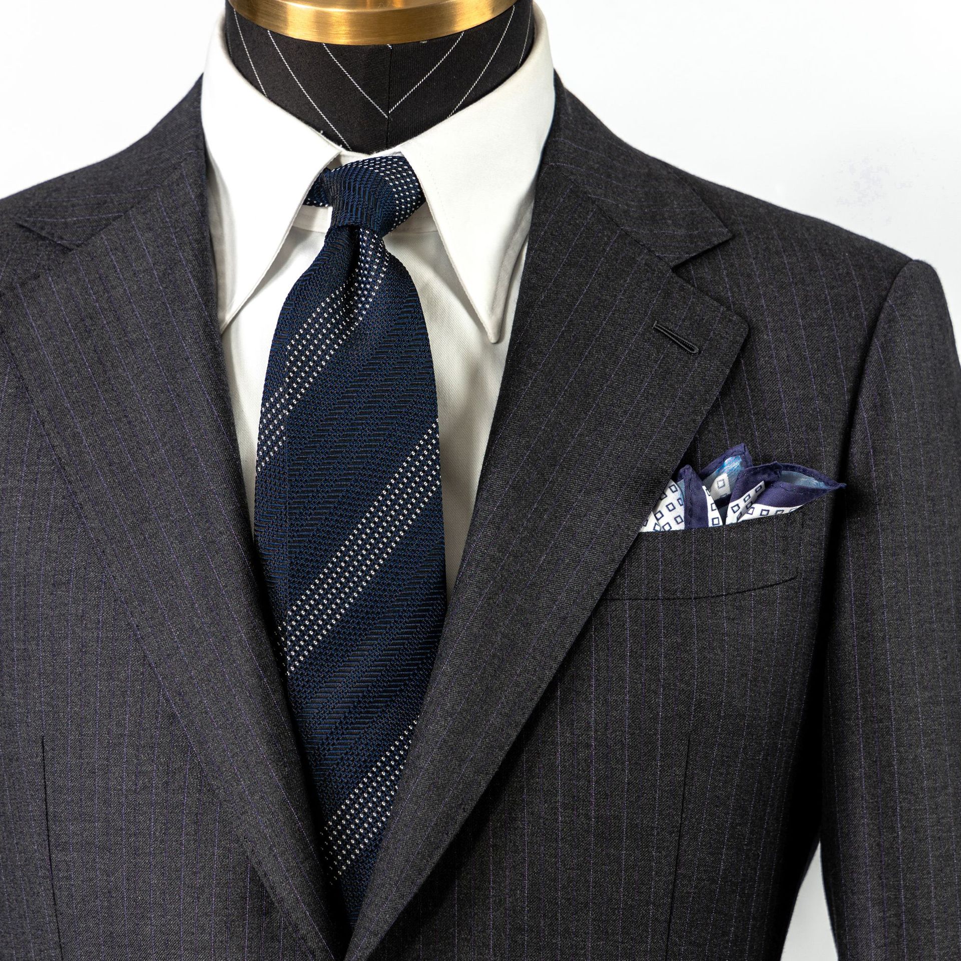 SILK042.jpg